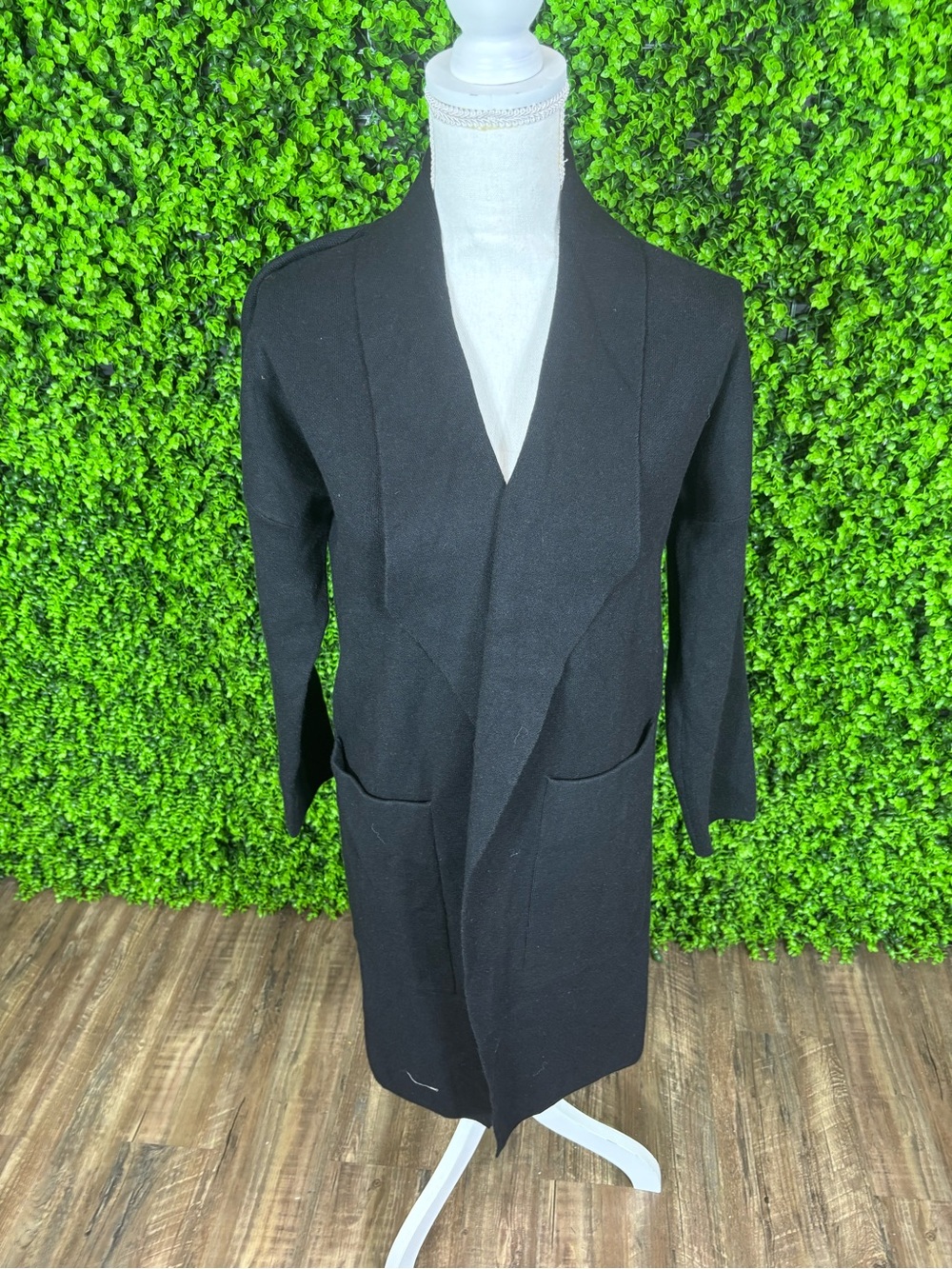 NWT • Women's Black Open-Front Trench Coat